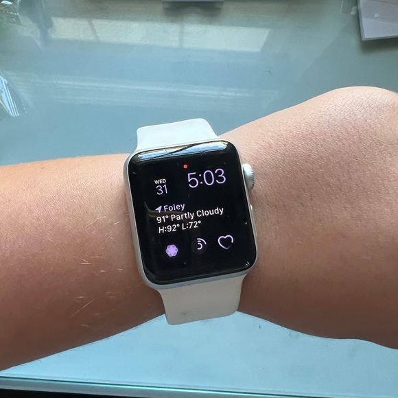 Apple Watch series 2 - Picture 3 of 4